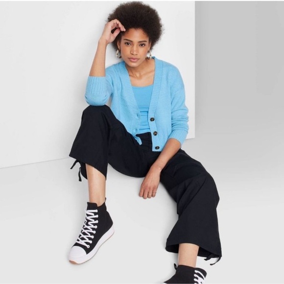 Wild Fable Slouchy Button-Front Cropped Cardigan Sweater Blue sz XS - Picture 4 of 8